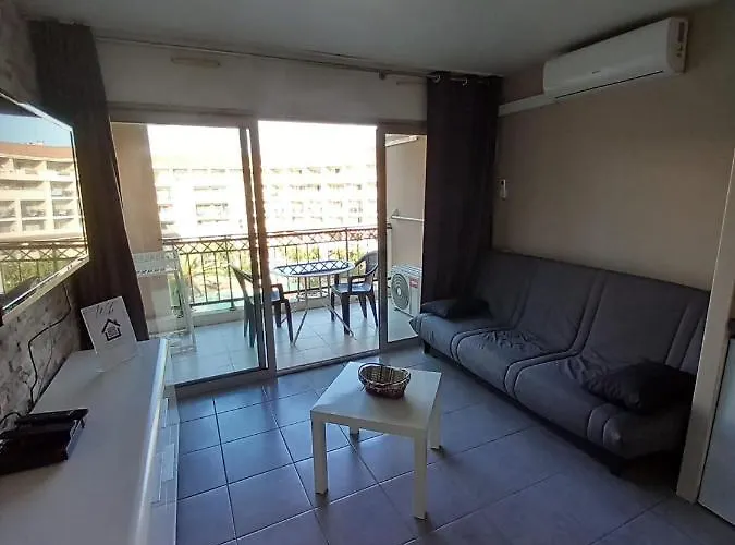 Les Pieds Dans L'eau *